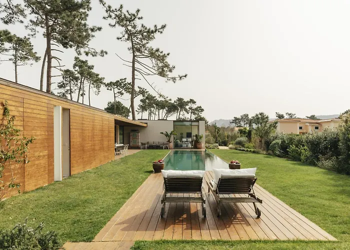 Moon Forest Retreat *