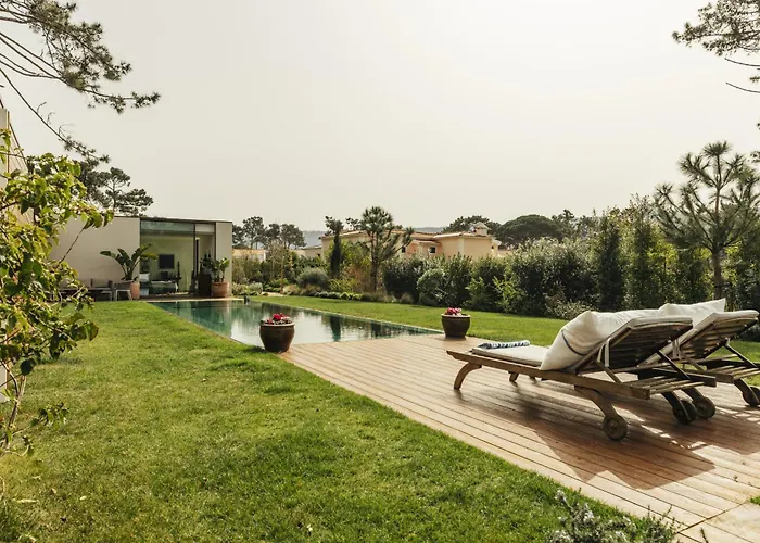 Moon Forest Retreat * Colares